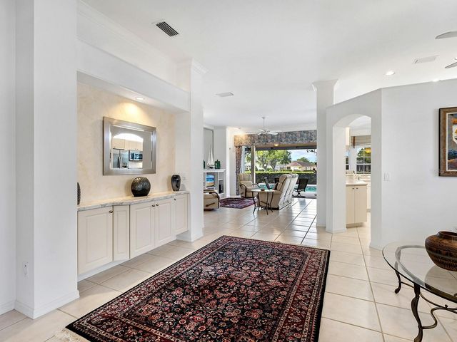 10106 GLENMORE AVENUE, Bradenton, FL 34202