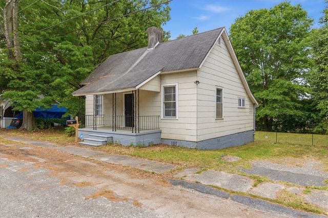 4 McGee Street, Belton, SC 29627