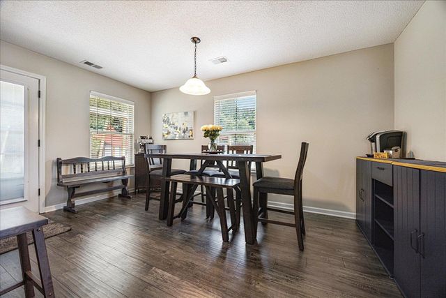 1060 CARIB LOOP E, Unincorporated, TN 38018