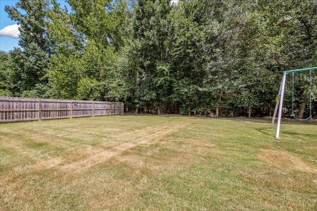 1060 CARIB LOOP E, Unincorporated, TN 38018