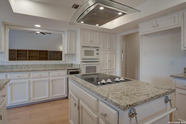 1822 Paisley St, San Antonio, TX 78231