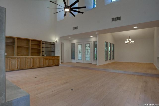 1822 Paisley St, San Antonio, TX 78231