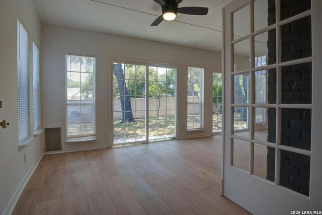 1822 Paisley St, San Antonio, TX 78231