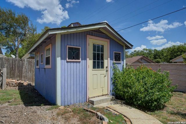 1822 Paisley St, San Antonio, TX 78231