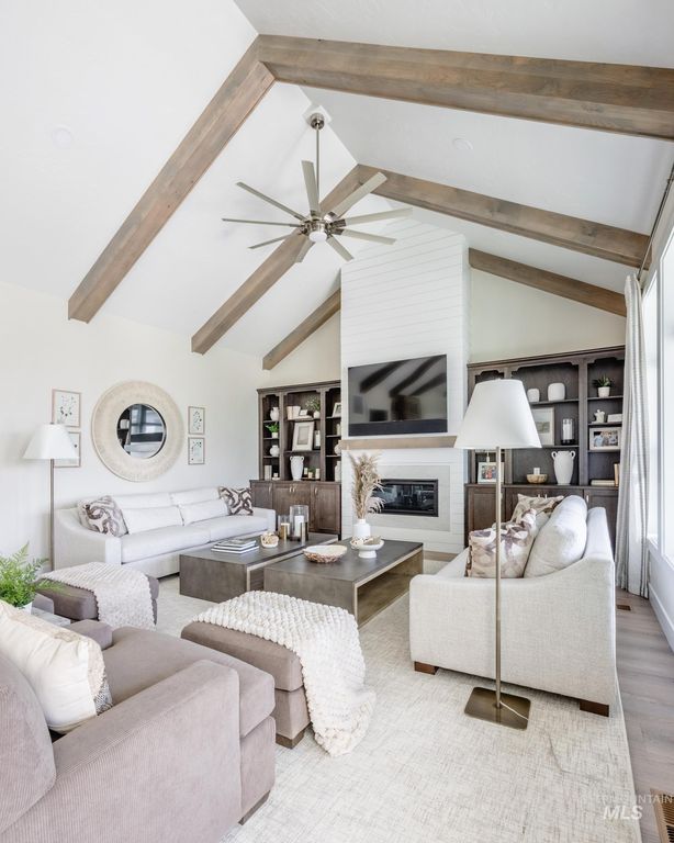 9823 W Delta Brook St, Star, ID 83669 photo 6