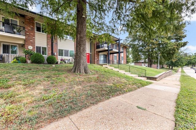 9111 Villaridge Court B, St Louis, MO 63123