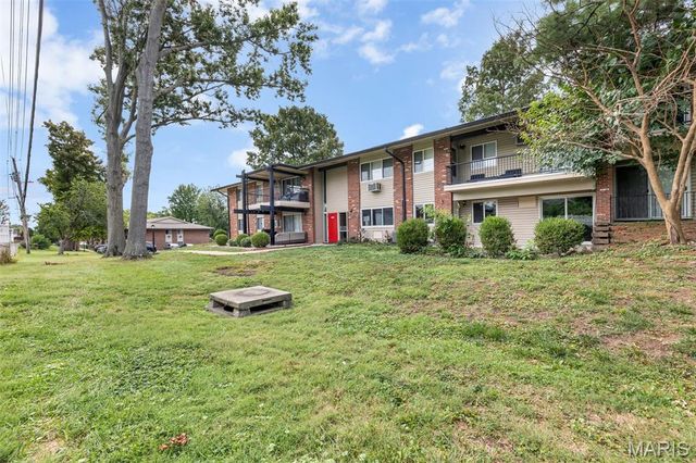 9111 Villaridge Court B, St Louis, MO 63123