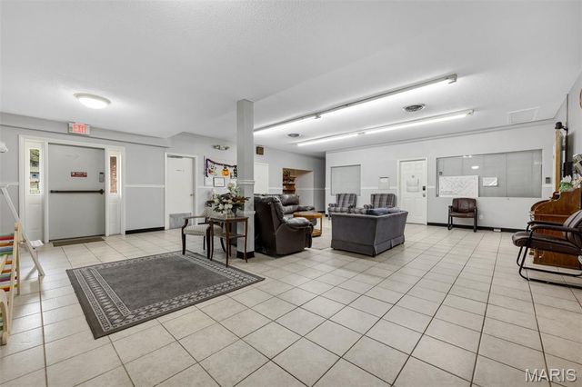 9111 Villaridge Court B, St Louis, MO 63123