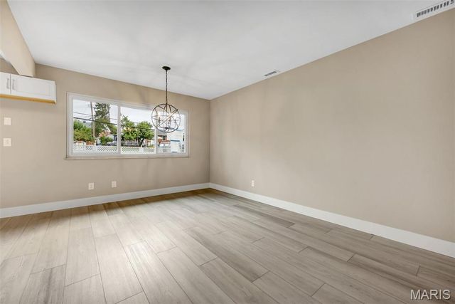 9111 Villaridge Court B, St Louis, MO 63123
