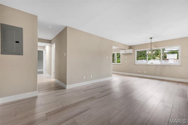 9111 Villaridge Court B, St Louis, MO 63123