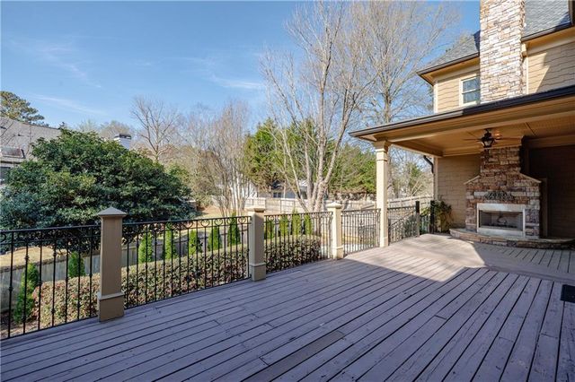 7611 Regency Circle, Atlanta, GA 30350