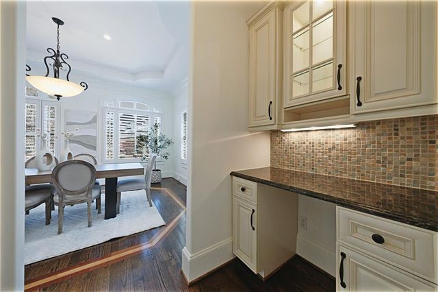 7611 Regency Circle, Atlanta, GA 30350