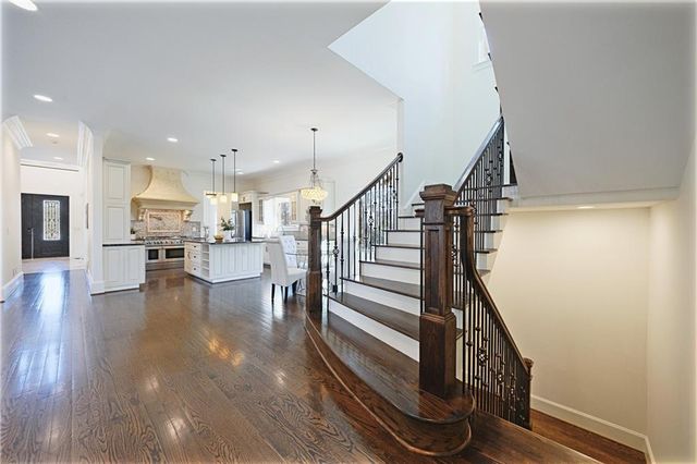 7611 Regency Circle, Atlanta, GA 30350