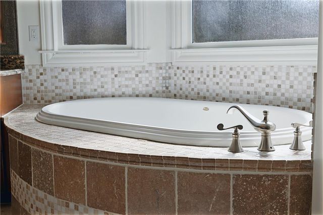 7611 Regency Circle, Atlanta, GA 30350