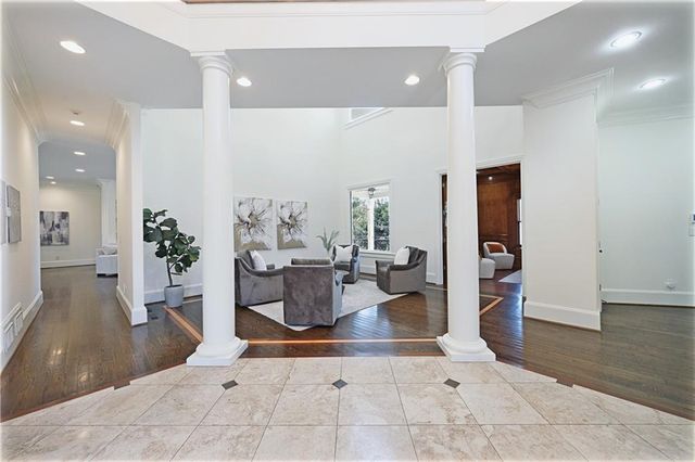 7611 Regency Circle, Atlanta, GA 30350