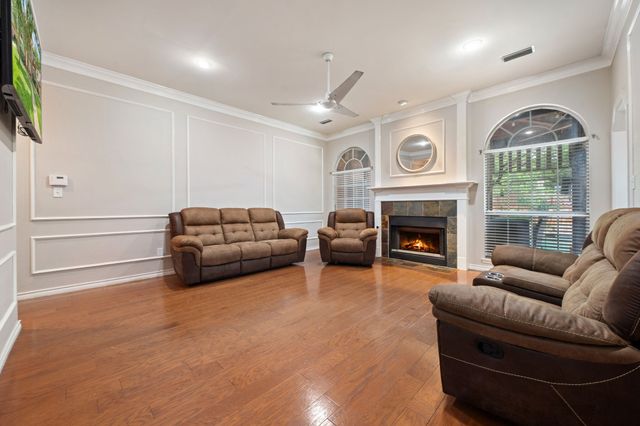 617 Highland Meadows Drive, Highland Village, TX 75077