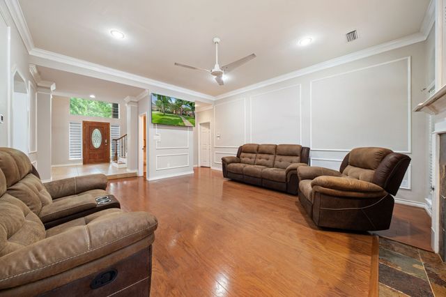 617 Highland Meadows Drive, Highland Village, TX 75077