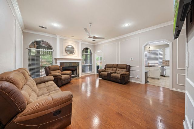 617 Highland Meadows Drive, Highland Village, TX 75077
