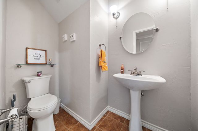 617 Highland Meadows Drive, Highland Village, TX 75077