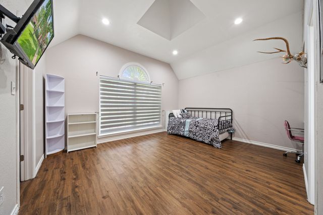 617 Highland Meadows Drive, Highland Village, TX 75077
