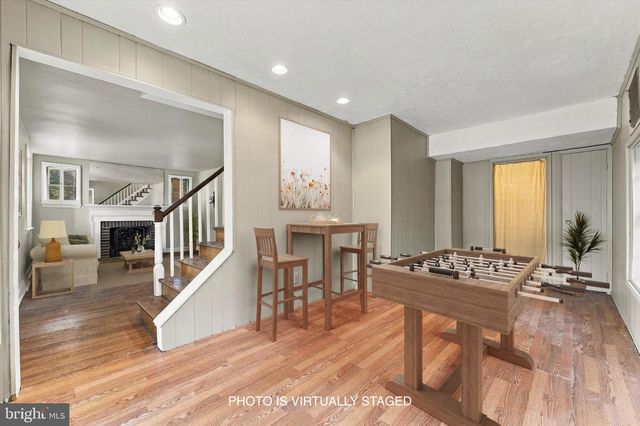 22 ROCK GLEN RD, Wynnewood, PA 19096