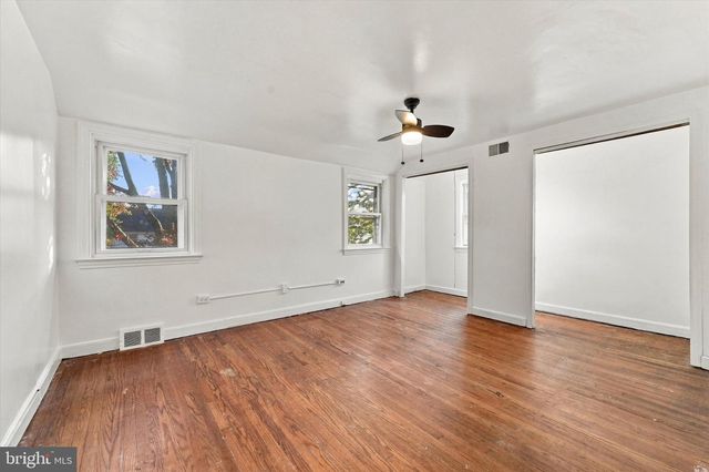 22 ROCK GLEN RD, Wynnewood, PA 19096