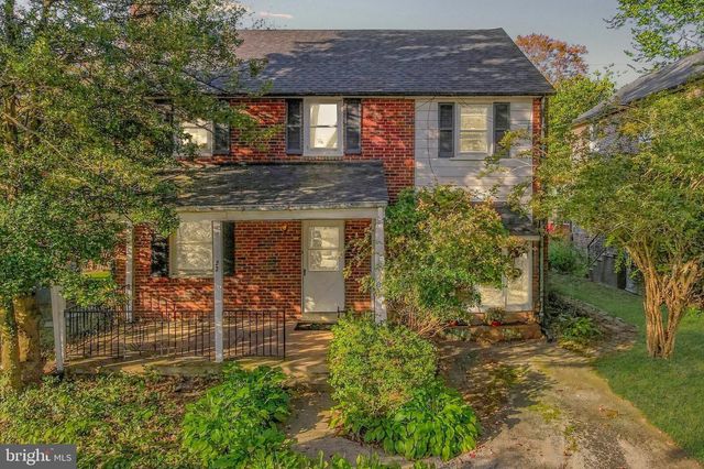 22 ROCK GLEN RD, Wynnewood, PA 19096