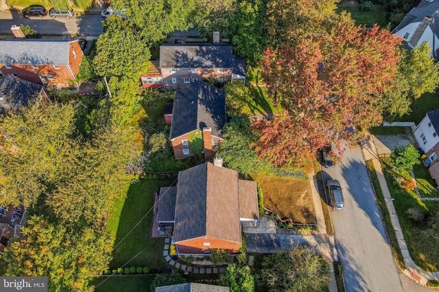 22 ROCK GLEN RD, Wynnewood, PA 19096