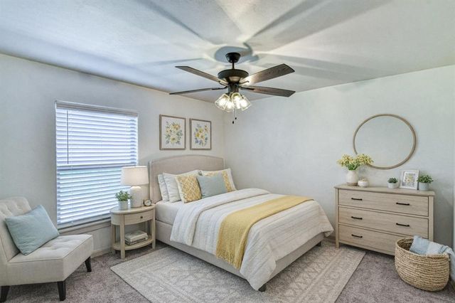 13313 SW 5th Street, Yukon, OK 73099
