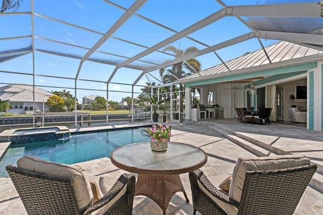 625 BALIBAY ROAD, Apollo Beach, FL 33572