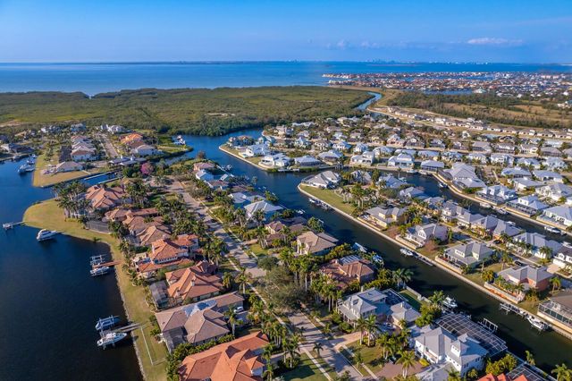 625 BALIBAY ROAD, Apollo Beach, FL 33572