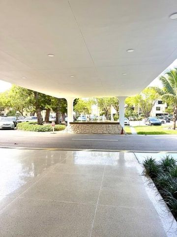 20100 W Country Club Dr 608, Aventura, FL 33180