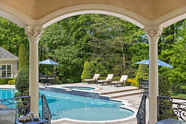12 Raintree Court, Holmdel, NJ 07733