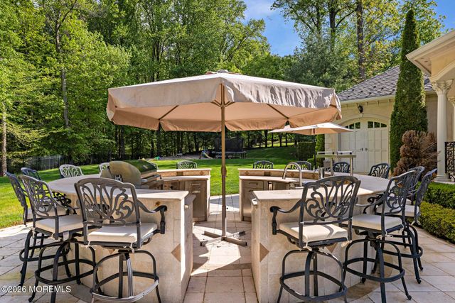 12 Raintree Court, Holmdel, NJ 07733