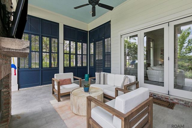 1518 Elm Row Ln, Baton Rouge, LA 70810