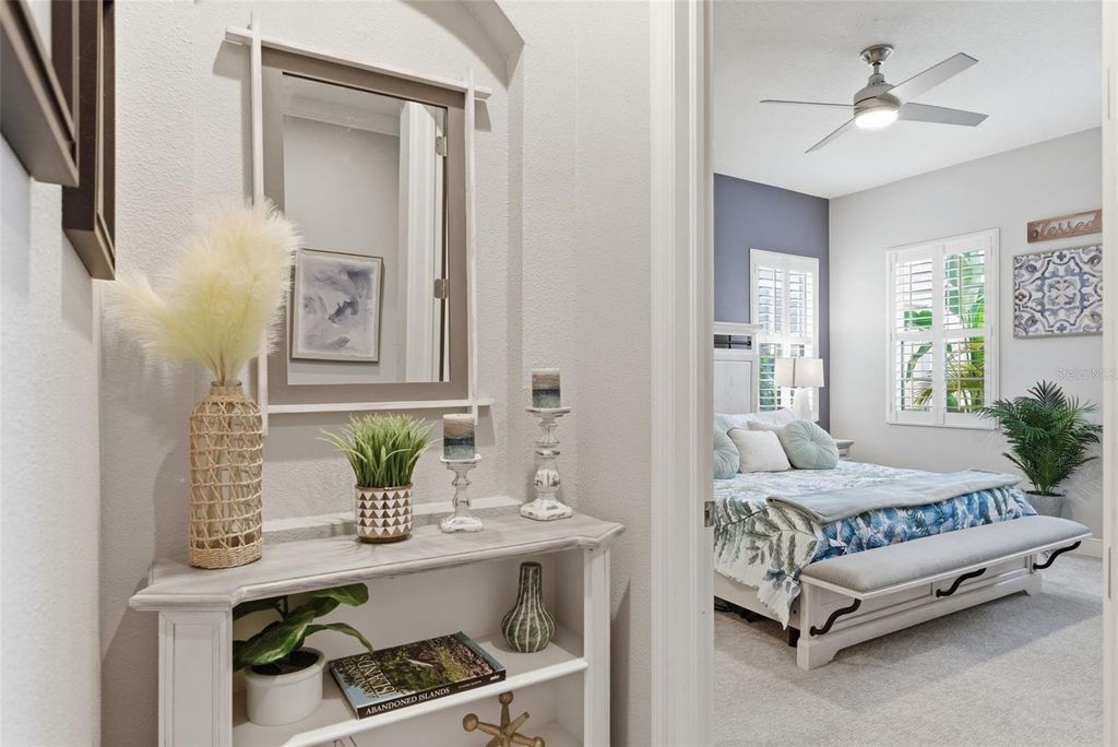 Image 14 of property listing at 624 WINTERSIDE DRIVE, Apollo Beach, FL 33572