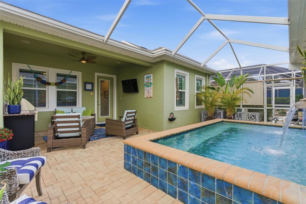 Image 20 of property listing at 624 WINTERSIDE DRIVE, Apollo Beach, FL 33572