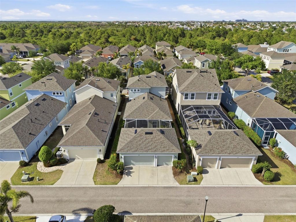 Image 32 of property listing at 624 WINTERSIDE DRIVE, Apollo Beach, FL 33572