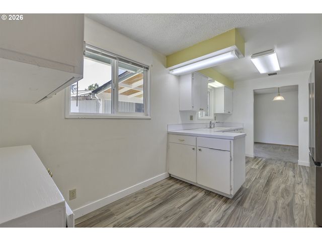 1616 WILLAMINA Ave, Forest Grove, OR 97116