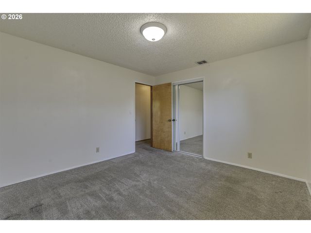 1616 WILLAMINA Ave, Forest Grove, OR 97116
