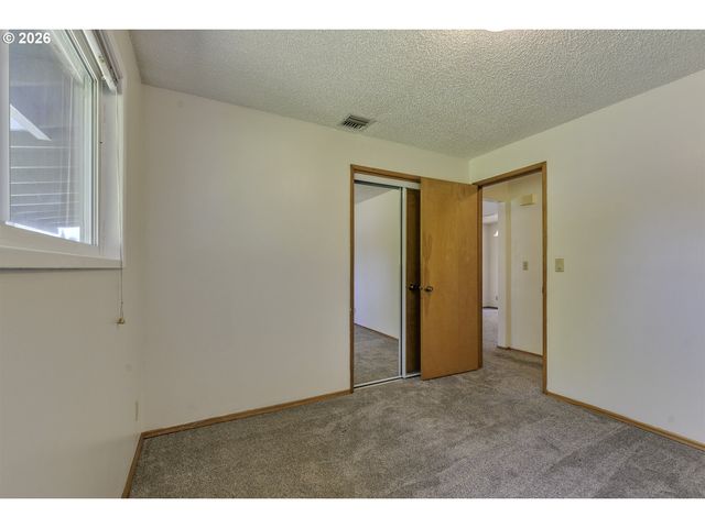 1616 WILLAMINA Ave, Forest Grove, OR 97116