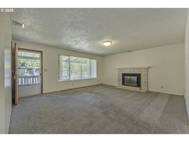 1616 WILLAMINA Ave, Forest Grove, OR 97116