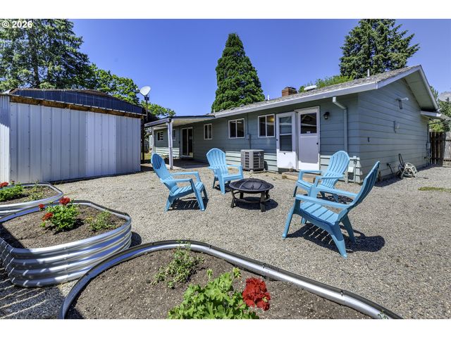 1616 WILLAMINA Ave, Forest Grove, OR 97116