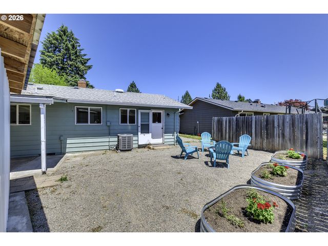 1616 WILLAMINA Ave, Forest Grove, OR 97116