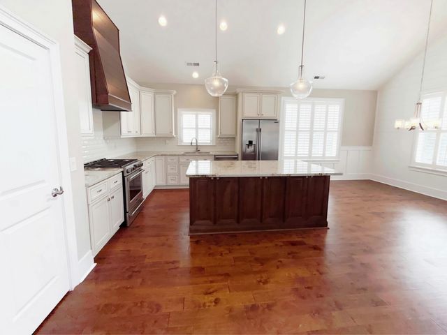 3867 Spanner Way, Murrells Inlet, SC 29576