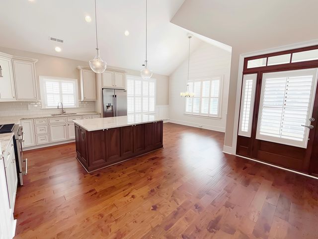 3867 Spanner Way, Murrells Inlet, SC 29576