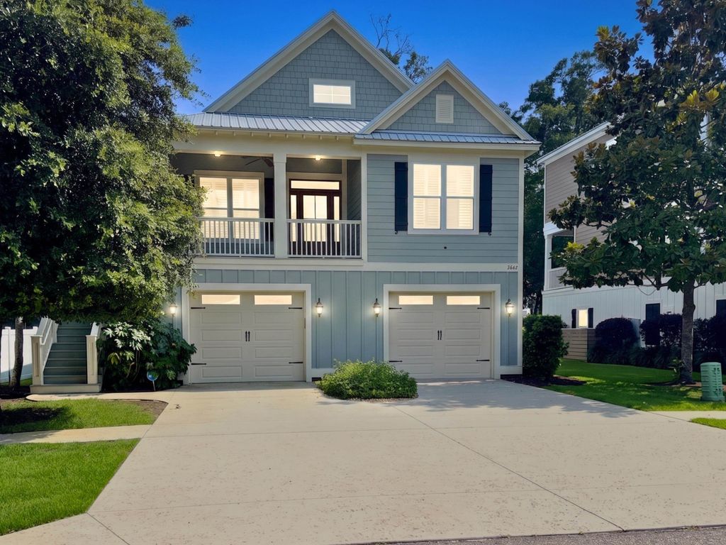 3867 Spanner Way, Murrells Inlet, SC 29576