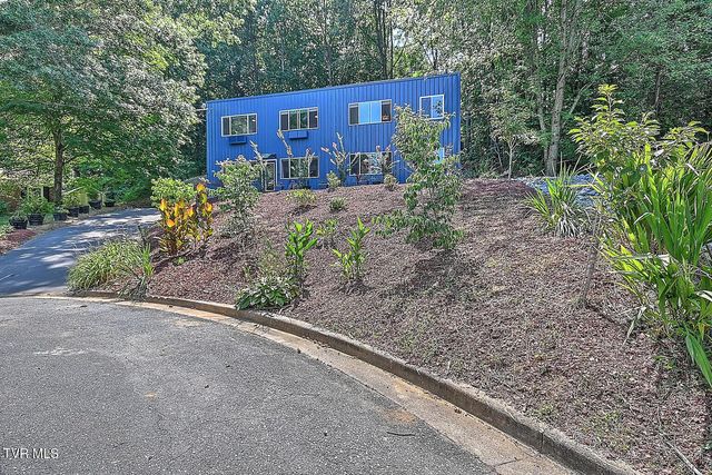 3 Overlook Court, Johnson City, TN 37604