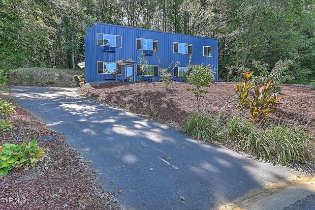 3 Overlook Court, Johnson City, TN 37604