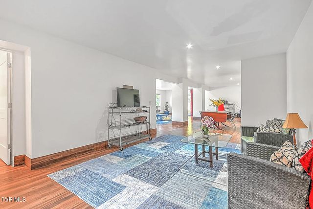 3 Overlook Court, Johnson City, TN 37604